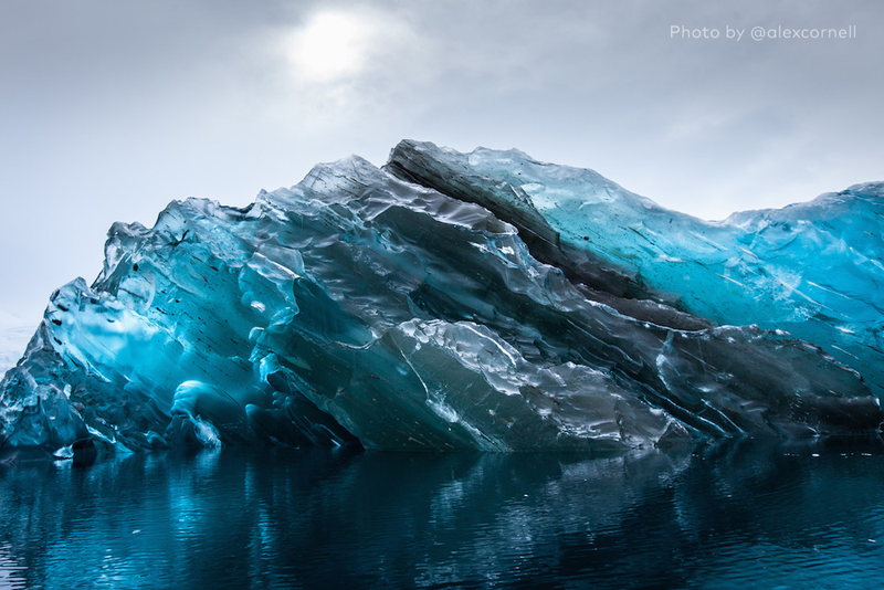 Illustration for article titled How I Shot an Upside-Down Glacier in Antarctica